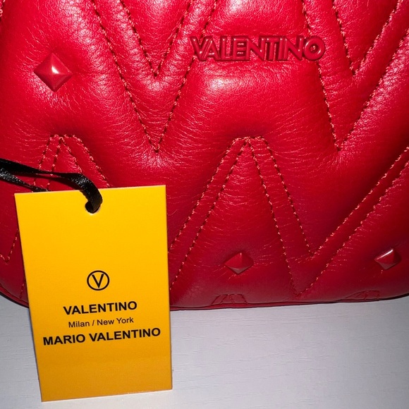 ❤️‍🔥Valentino Mario Valentino Amel Diamond Leather Crossbody - Picture 6 of 13